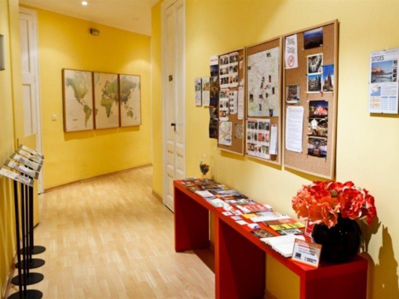 Casa Consell Gran Via, Casa de hóspedes